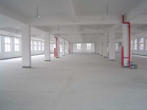 出租2400平方米共3层的框架厂房